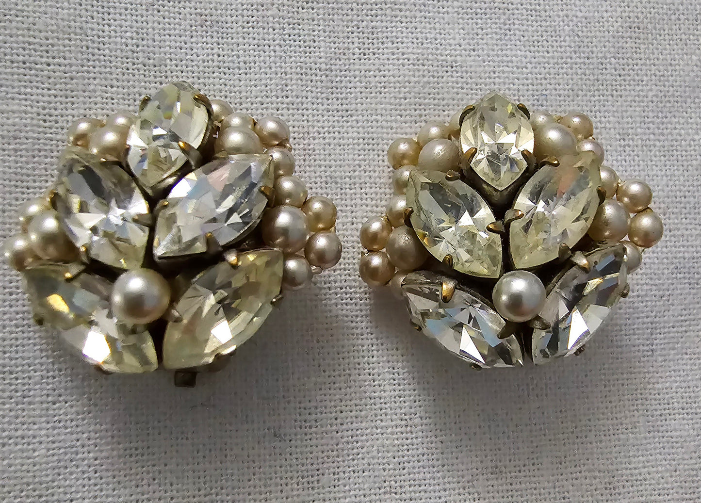 1950s Diamanté and pearl clip earrings